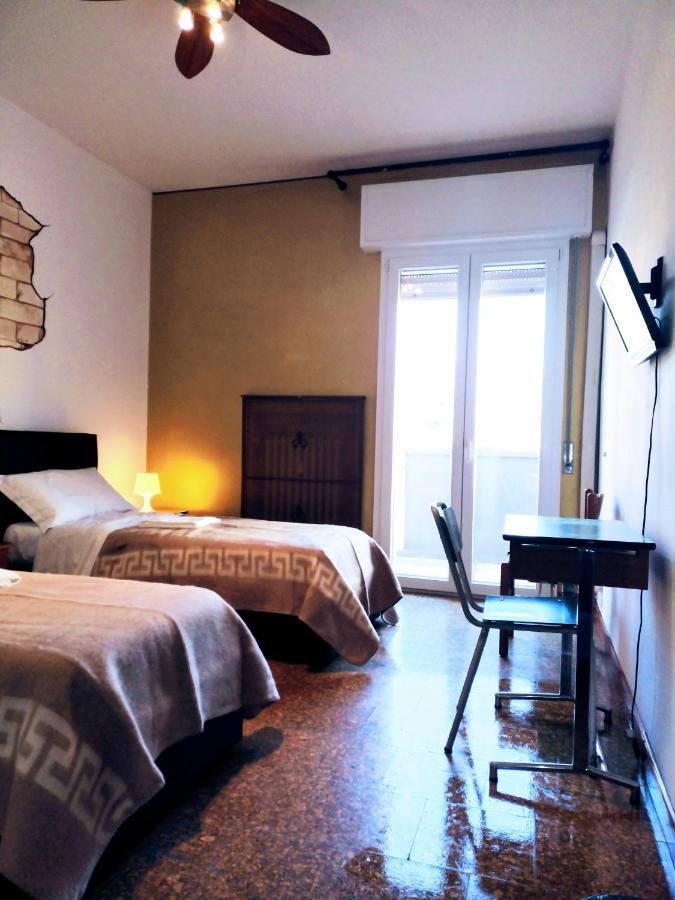 Affittacamere Di Andrea Bertolino Anzola Dell'Emilia Exteriör bild